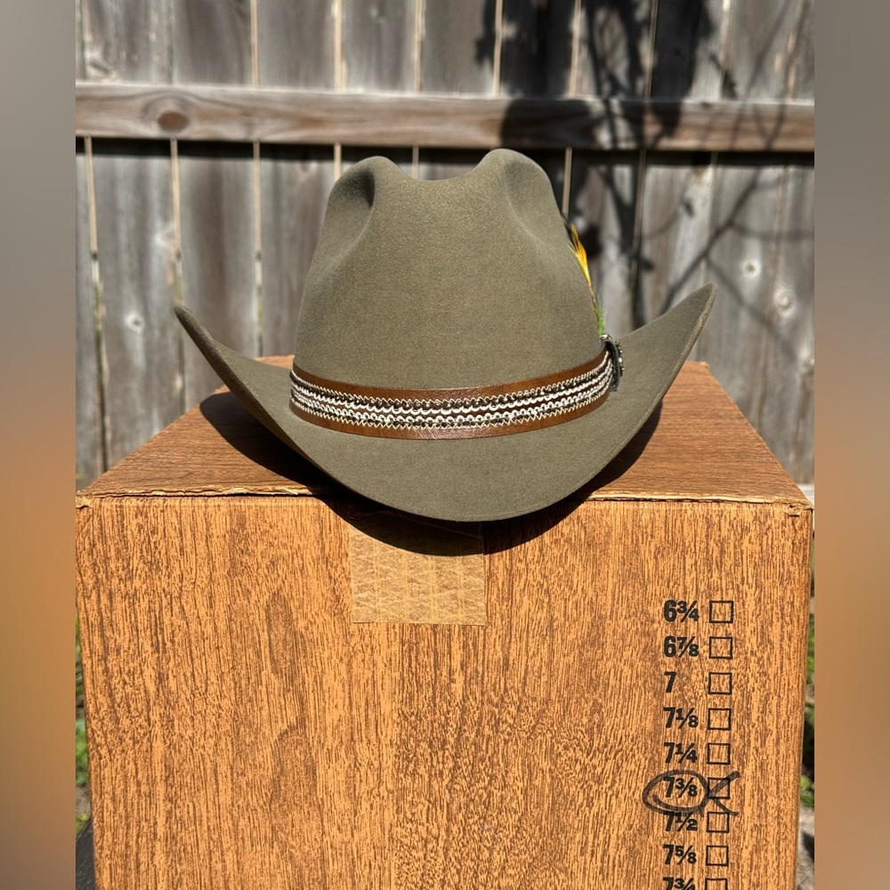Stetson Winchester Edition 3X Beaver
7 3/8 (59)